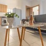 Apartamento Marvinas Seaside Apartments, Gaia & Hydor Jacuzzi