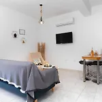 Apartamento Marvinas Seaside Apartments, Gaia & Hydor Jacuzzi *