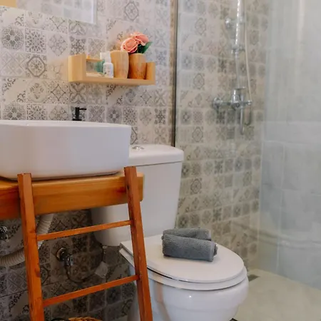 Marvinas Seaside Apartments, Gaia & Hydor Jacuzzi Daire *