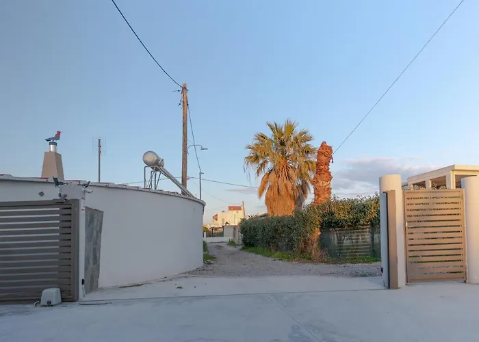 Marvinas Seaside Apartments, Gaia & Hydor Jacuzzi *