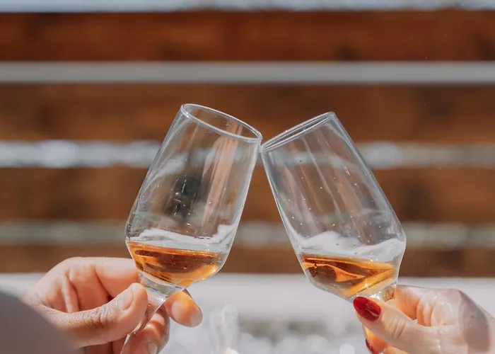 Marvinas Seaside Apartments, Gaia & Hydor Jacuzzi *