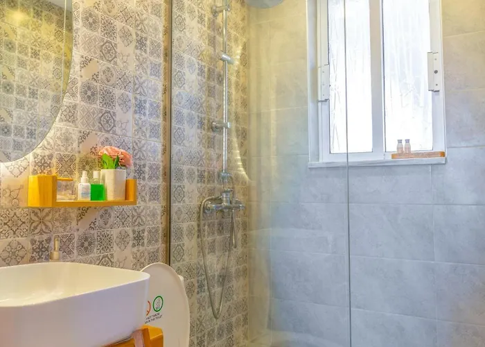 Daire Marvinas Seaside Apartments, Gaia & Hydor Jacuzzi